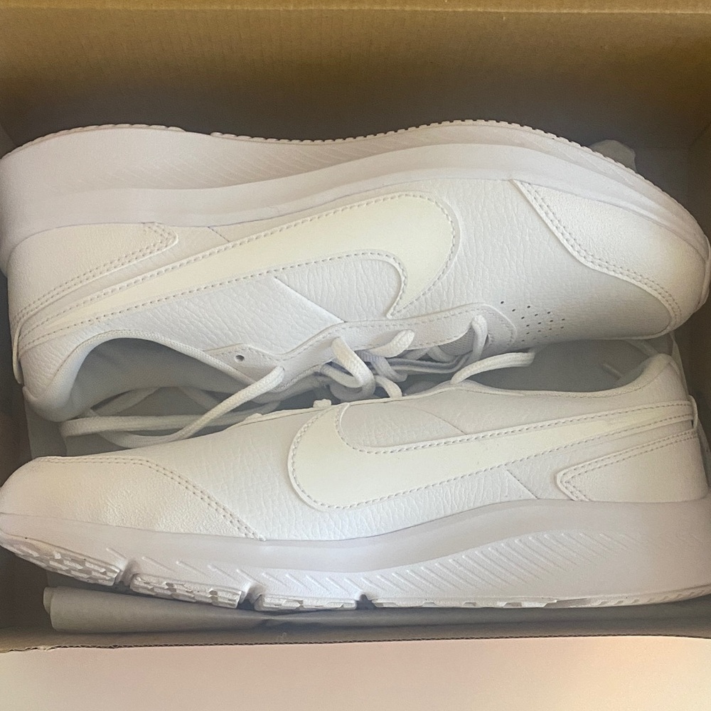 Nike Varsity Leather in White